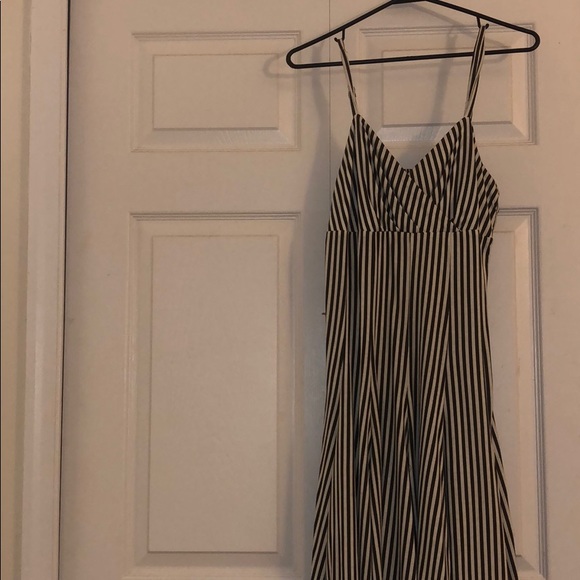 Brown and white striped summer dress - Picture 1 of 4